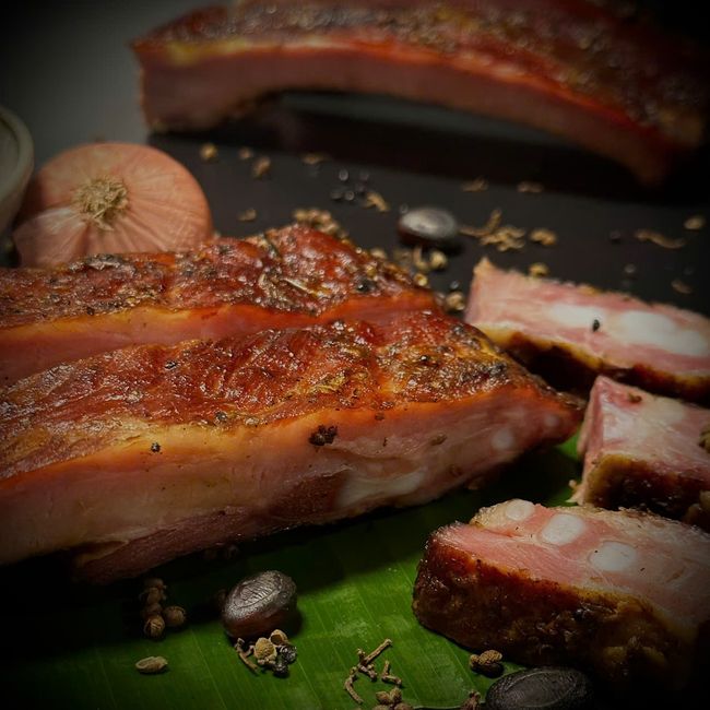 Sườn tảng hun khói